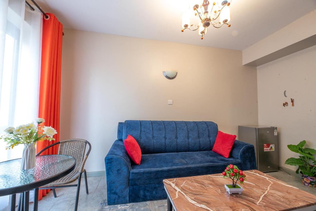 The Bliss - Lovely 1 Bedroom Apartment Located Near Trm Mall Nairobi Exterior photo