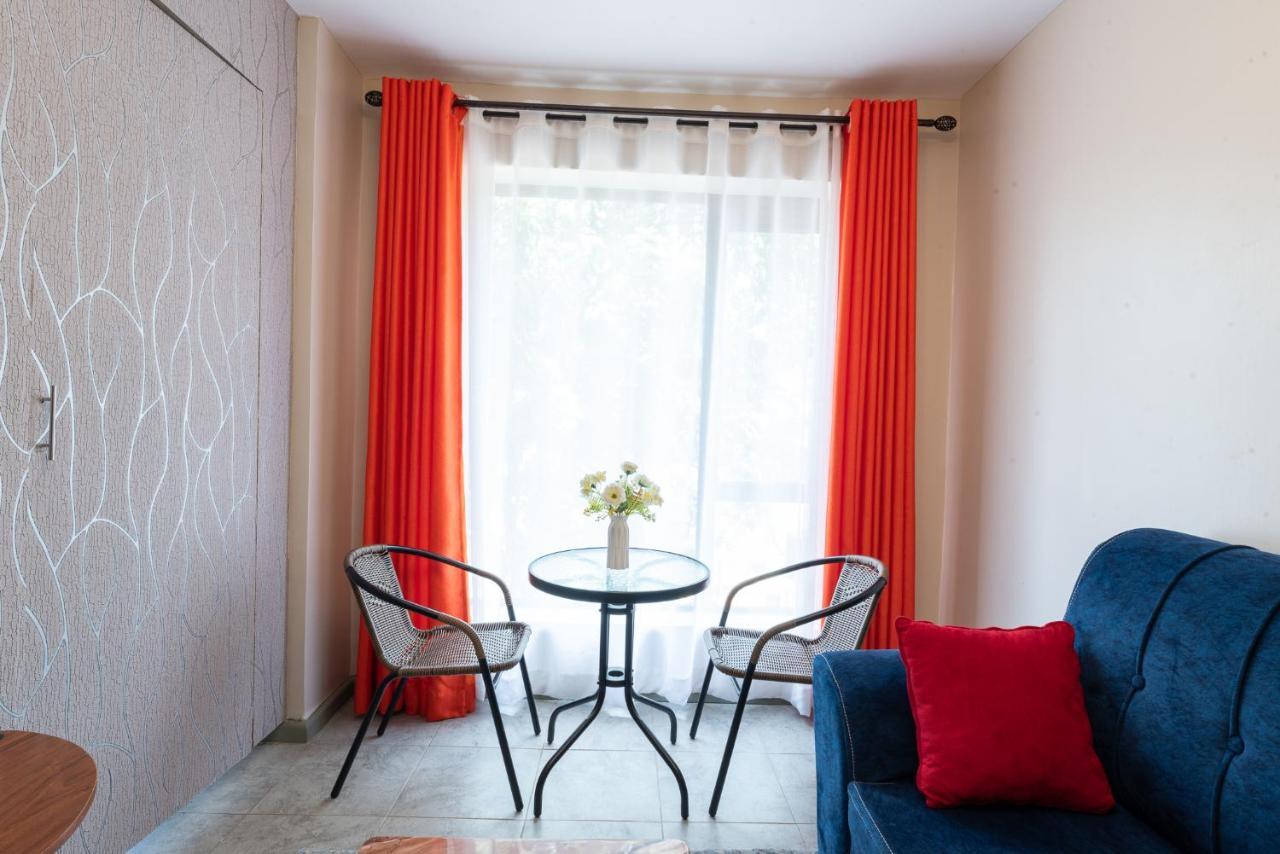 The Bliss - Lovely 1 Bedroom Apartment Located Near Trm Mall Nairobi Exterior photo