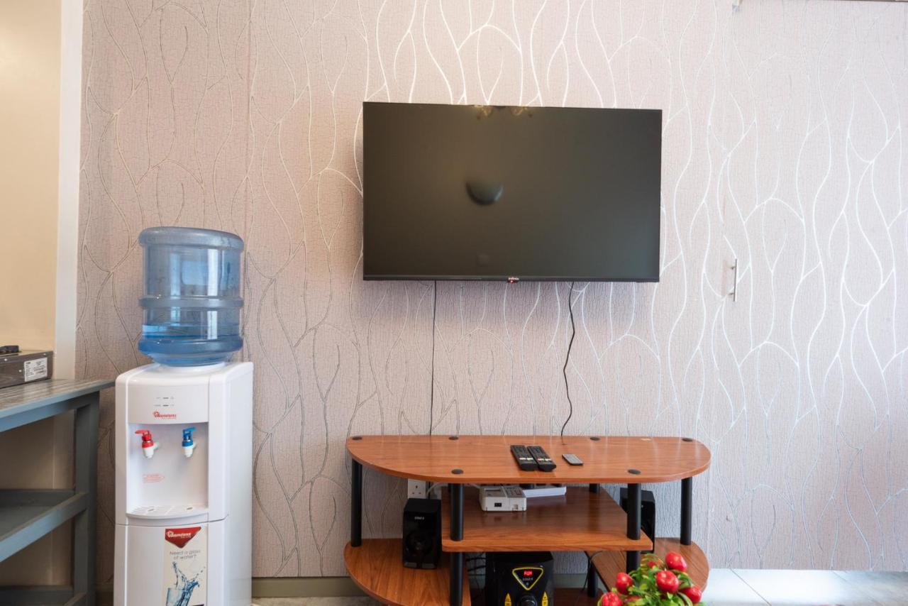 The Bliss - Lovely 1 Bedroom Apartment Located Near Trm Mall Nairobi Exterior photo